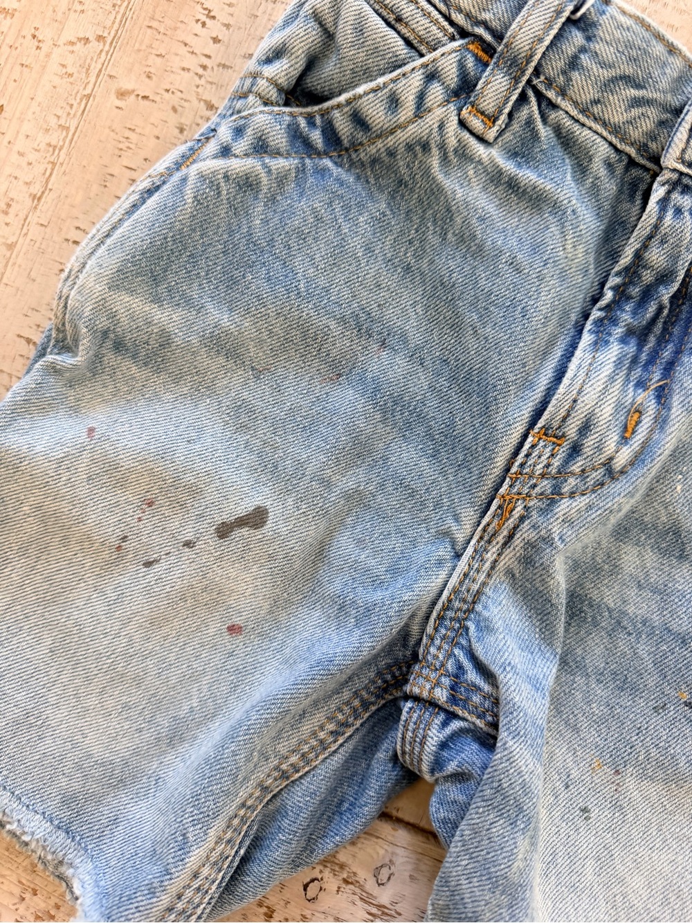 Polo by Ralph Lauren Light Blue Distressed Denim Shorts, size 6 - Picture 5 of 7